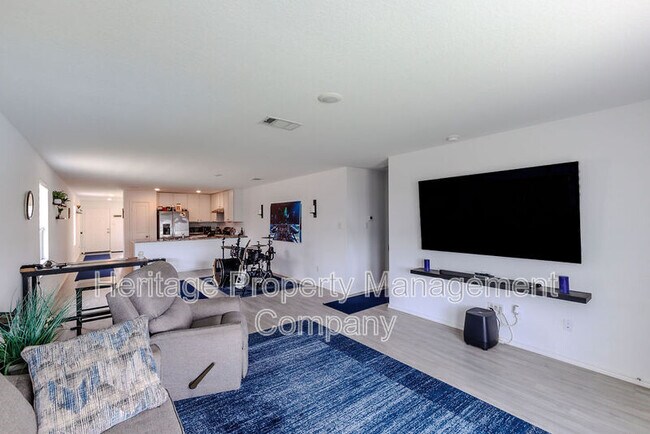 Building Photo - 10502 Torroja Wy