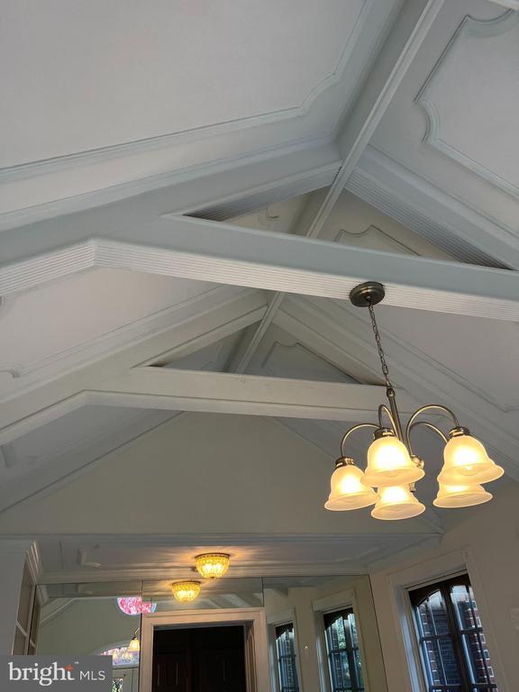 Building Photo - 8904 Grant St