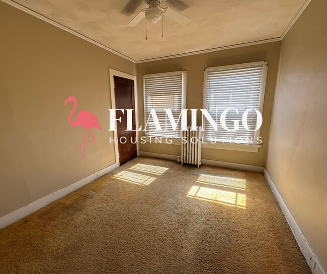 Building Photo - “Massive 8-Bedroom Home in Dayton – Rare Multi-Level Living Space”