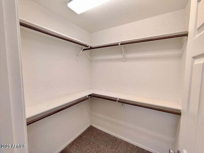 Building Photo - 1507 E Poncho Ln
