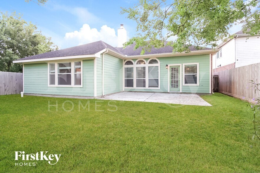 Building Photo - 1118 Chase Park Dr