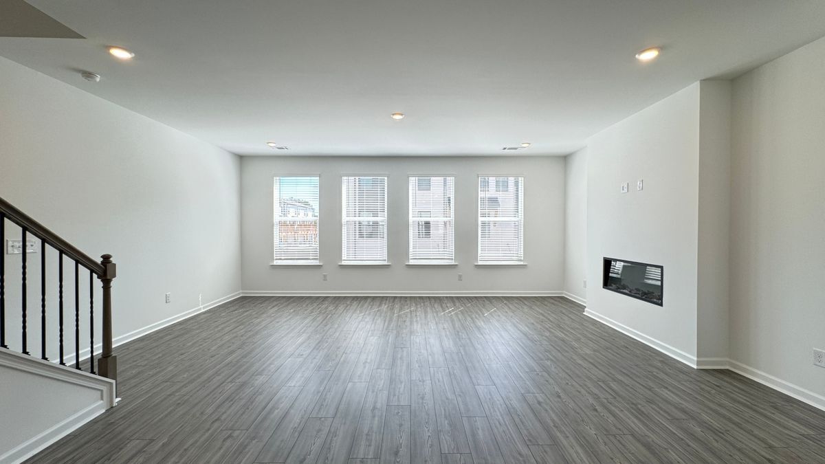 Building Photo - 9 Peeples Dr