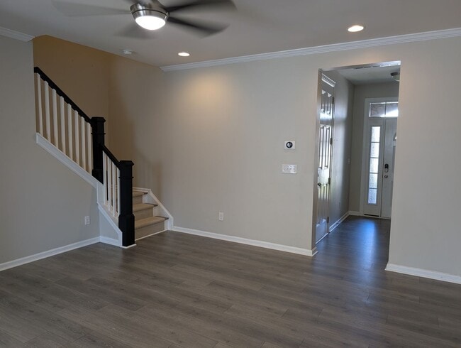 Building Photo - Coming Soon! Charming 2 story, 3 bedroom ,...