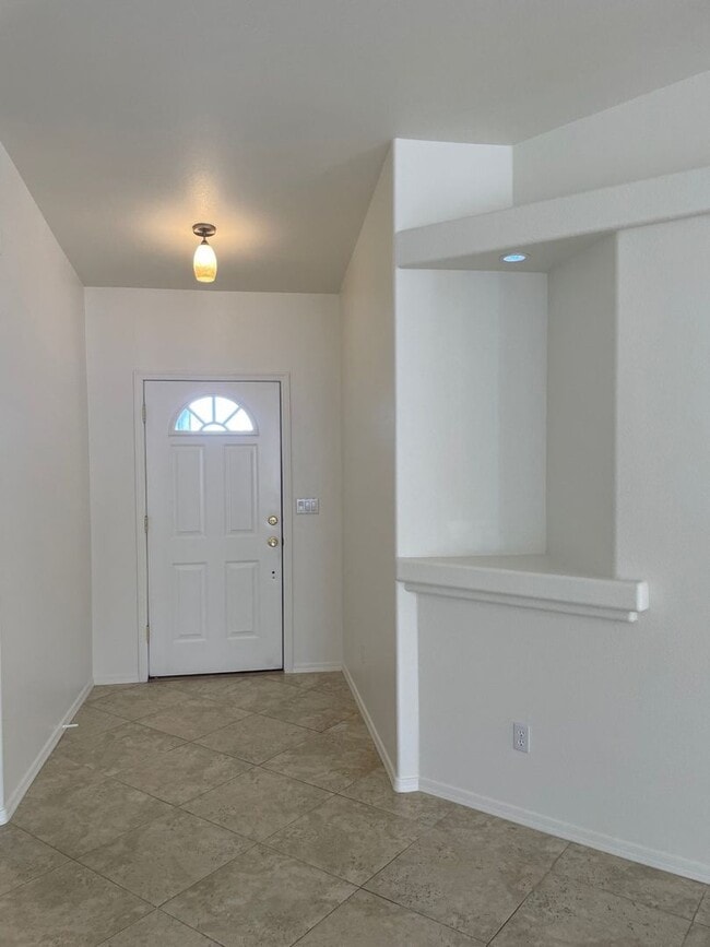 Building Photo - Coming Soon! DO NOT DISTURB TENANTS!