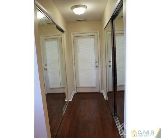 Building Photo - 1201 Aspen Dr