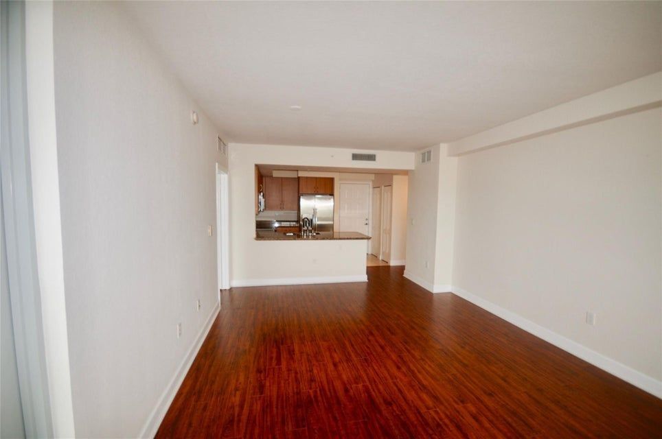 Building Photo - 1830 Radius Dr