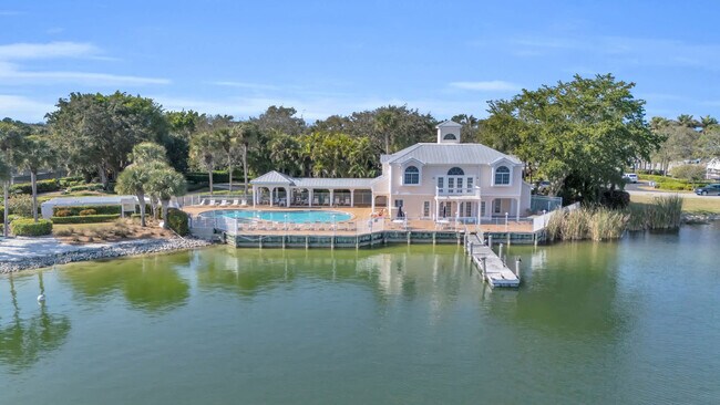 Building Photo - 2841 Citrus Lake Dr