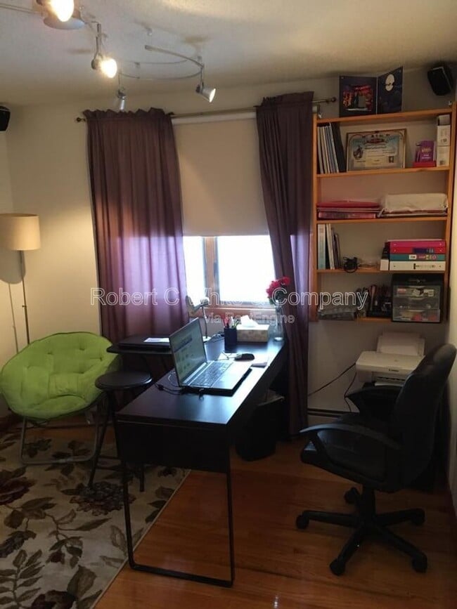 Building Photo - 1232 Trout Brook Dr