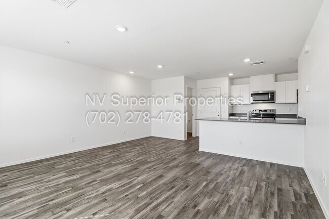 Building Photo - Aliante!! Never lived in!!! Gated!! Community Pool!!! Playground!! 2 Car Garage!! Tankless Hot wa...