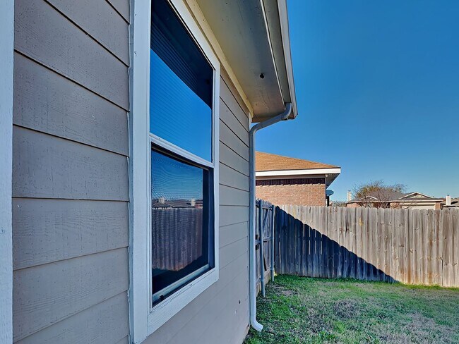 Building Photo - South Fort Worth in Burleson ISD, Mission Ridge Estates