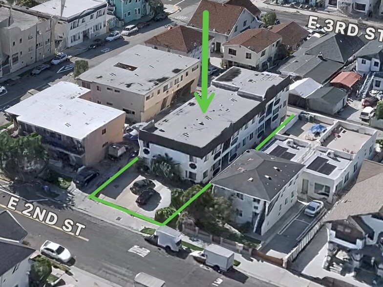 Primary Photo - 2022 E 2nd St