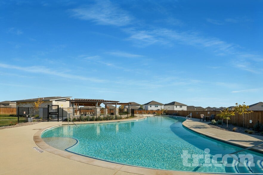 Building Photo - 5815 Nyla Wy