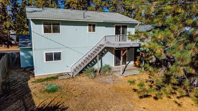 Building Photo - 4228 E 35th Ave