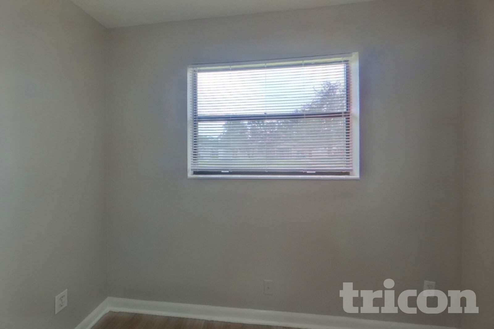 Building Photo - 2703 Arlex Dr E