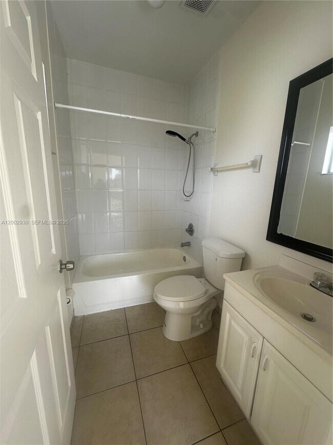 Building Photo - 26524 SW 138th Ave