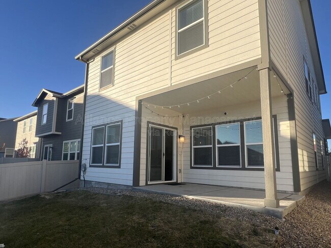 Building Photo - 8175 Talc Dr