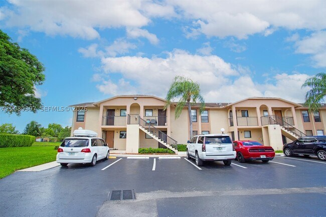 Building Photo - 9431 Boca Cove Cir