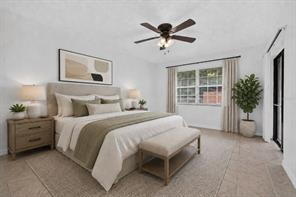 Building Photo - 658 Royalty Ct