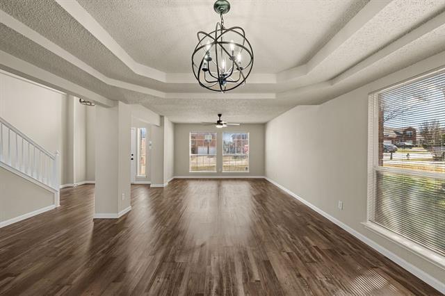 Building Photo - 6209 San Marino Dr