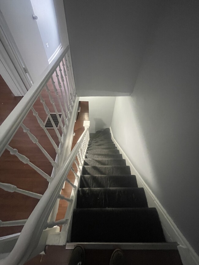 stairs going up to bedrooms - 3636 S Giles Ave