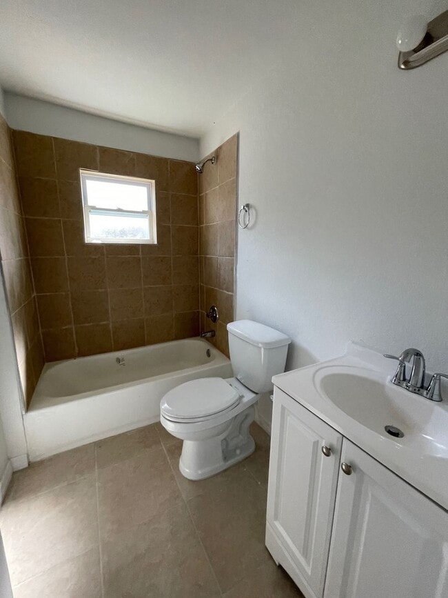 Building Photo - 3055 Morning Glory Dr