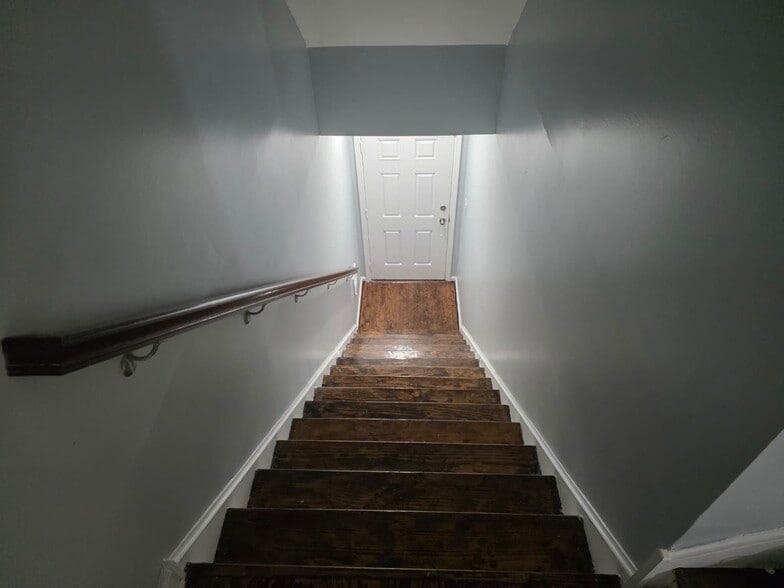 Building Photo - 4407 Driftwood Dr