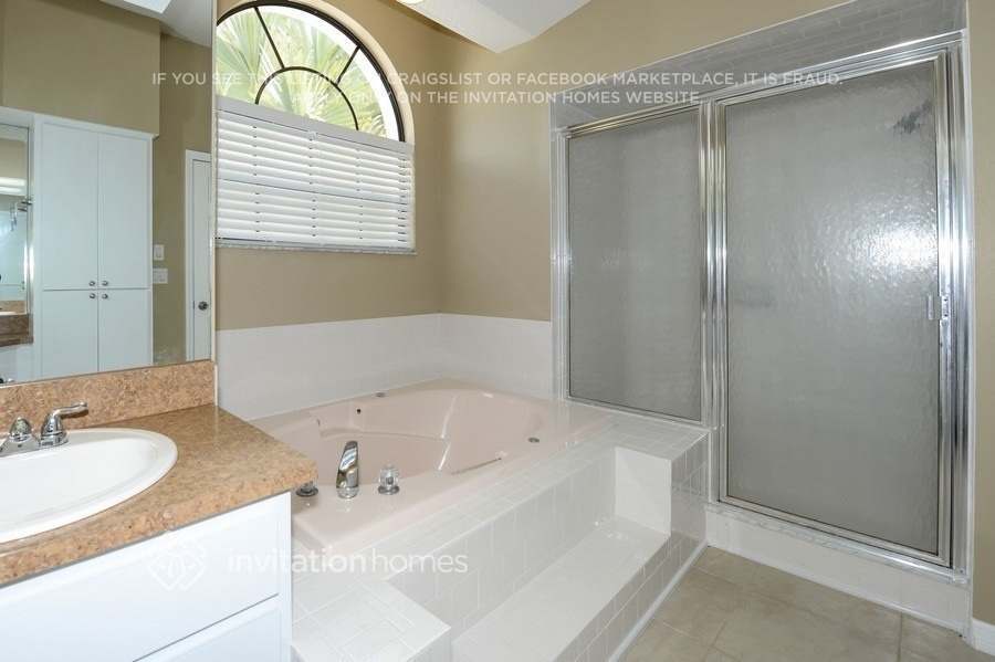 Building Photo - 8546 Thrasher Ct