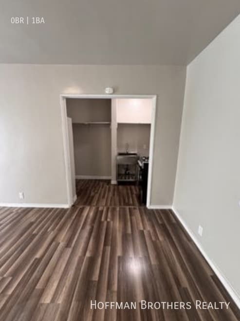 Building Photo - 1346 Crenshaw Blvd