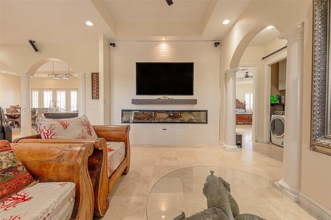 Building Photo - 30825 Ortega Ln