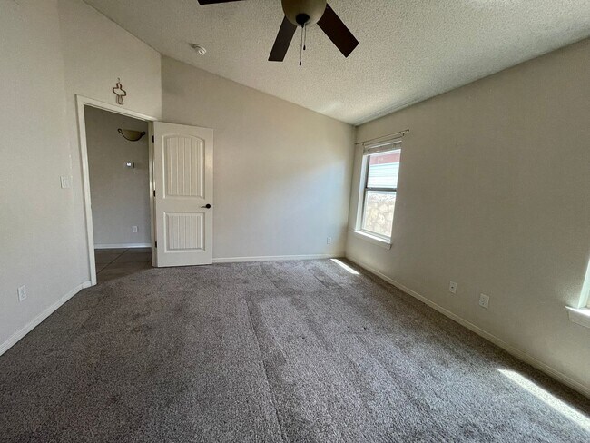 Building Photo - Charming East Side Gem – Prime Location Ne...