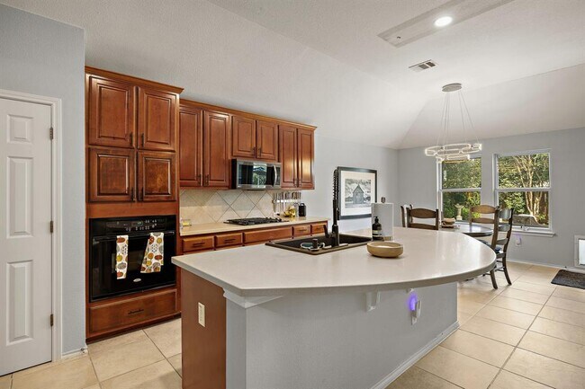 Building Photo - 2012 Foothills