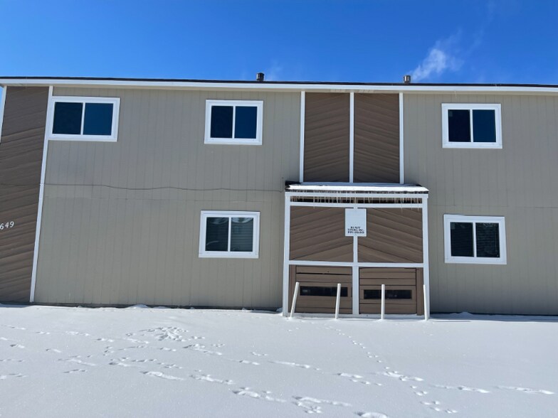 Primary Photo - 6651 Provincial Dr