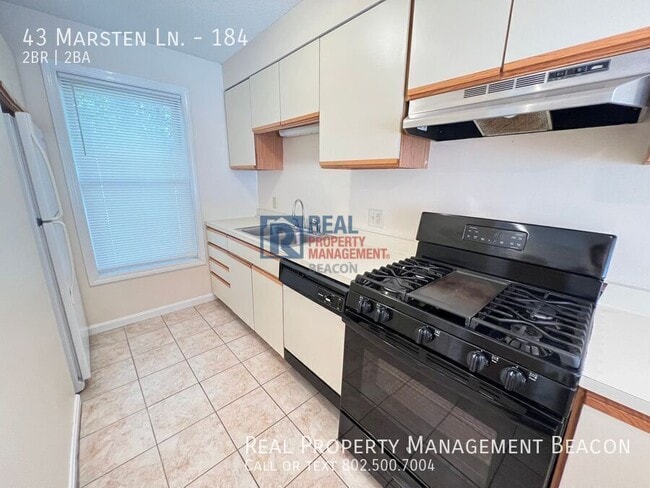 Building Photo - 43 Marsten Ln