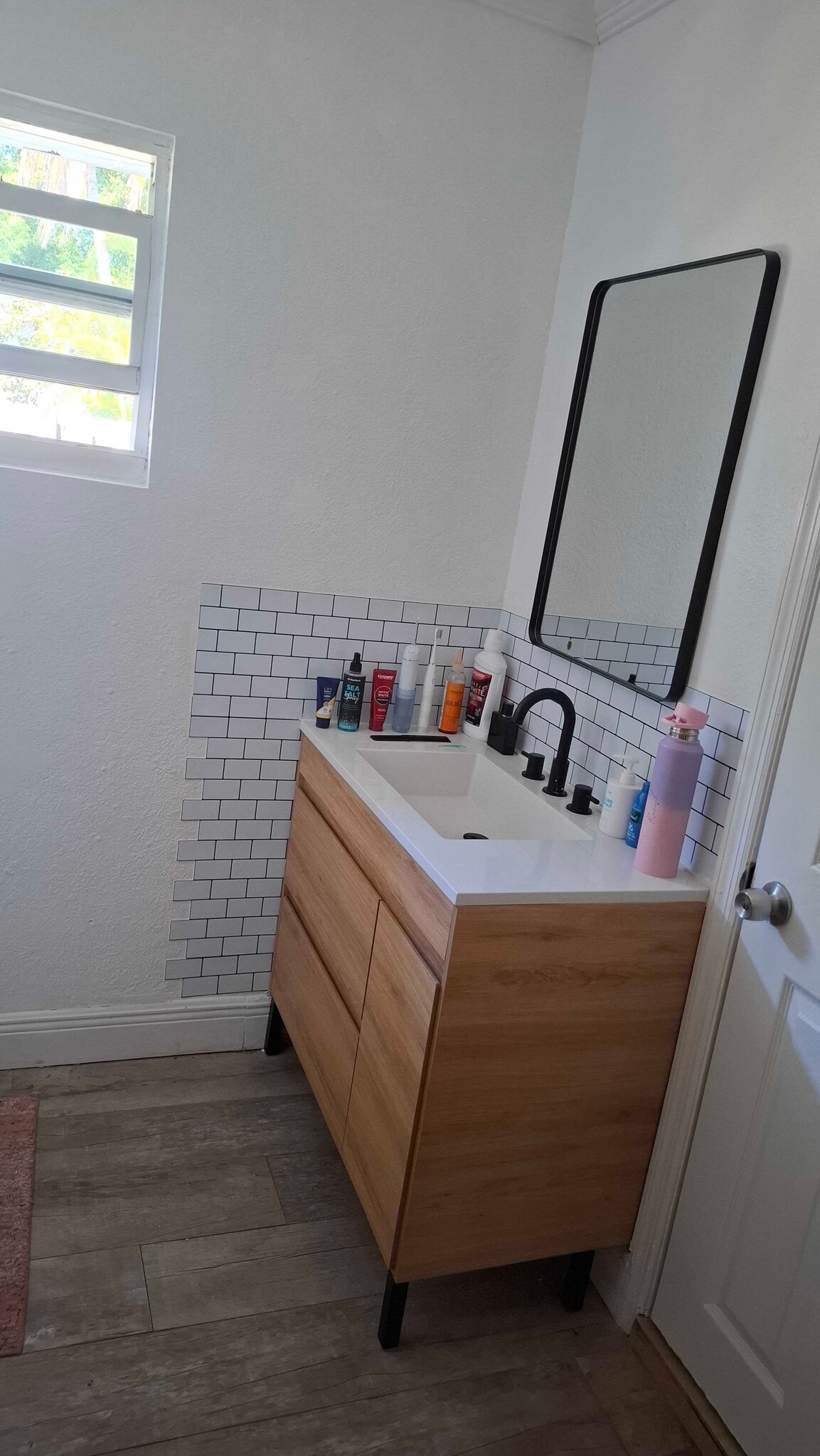 Building Photo - 1345 NE 5th Terrace