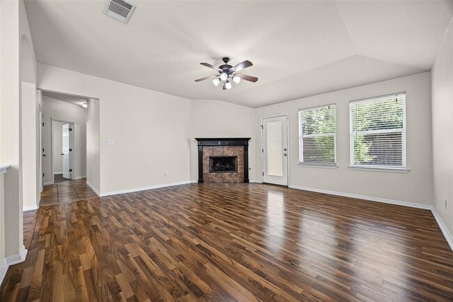 Building Photo - 11612 Timber Heights Dr