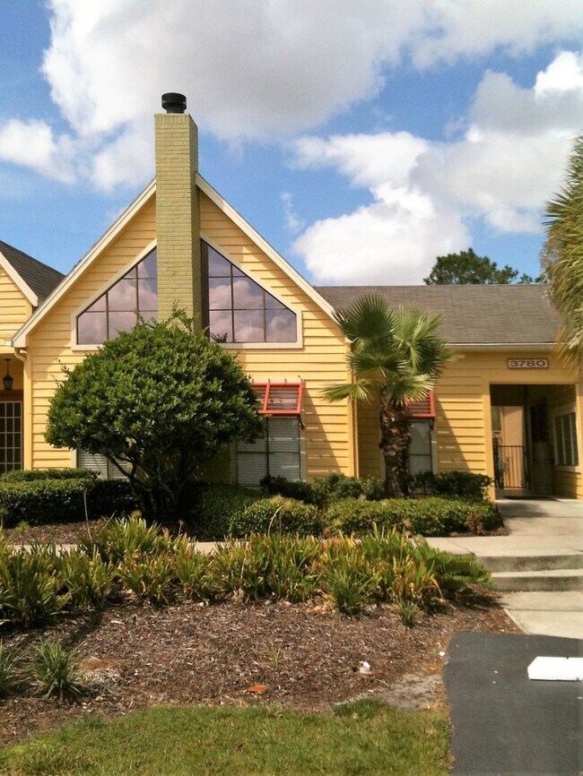 Building Photo - 3772 Idlebrook Cir