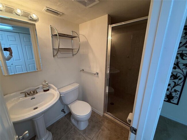 Building Photo - 8762 FL-26
