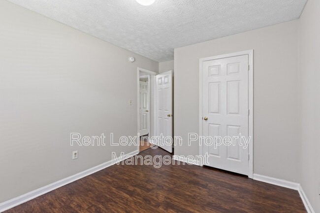 Building Photo - 4225 Steamboat Rd