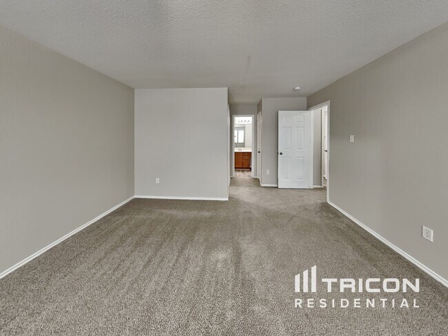 Building Photo - 5926 Ironmill Creek