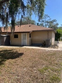 Building Photo - 1538 Sophie Blvd