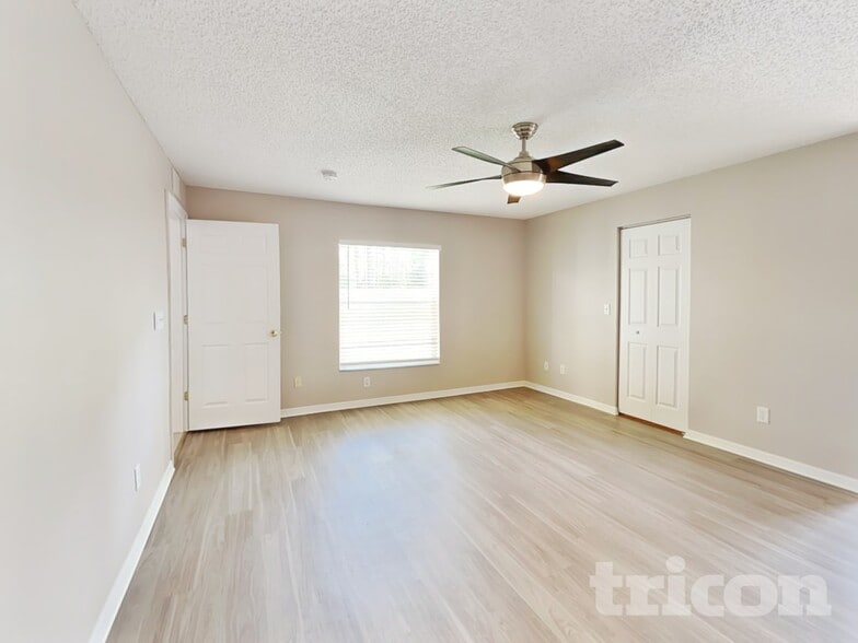 Building Photo - 95 Putter Dr