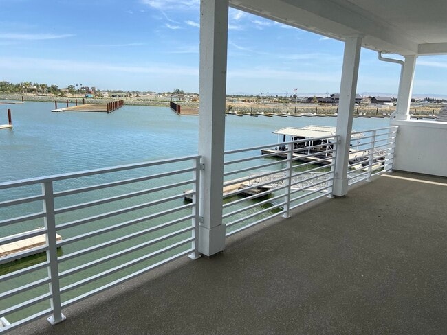 Building Photo - 23 Grey Whale Ct