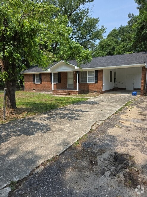 Building Photo - 3107 Santee River Dr