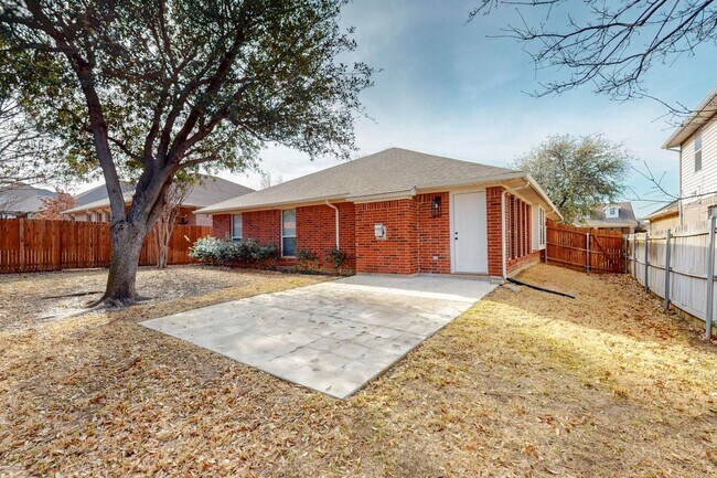 Building Photo - 4817 Valley Springs Trail