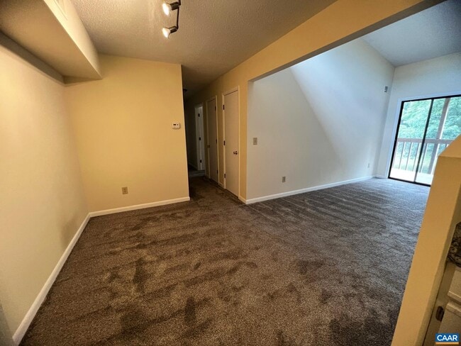Building Photo - 125 Turtle Creek Rd