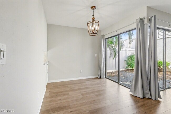 Building Photo - 1416 SW 50th St