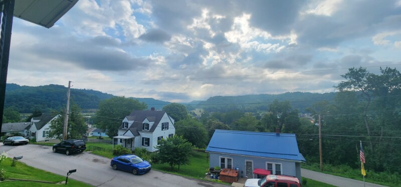 Building Photo - 36 Dorothy Ave