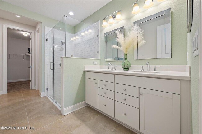 Building Photo - 80 Skycrest Ln