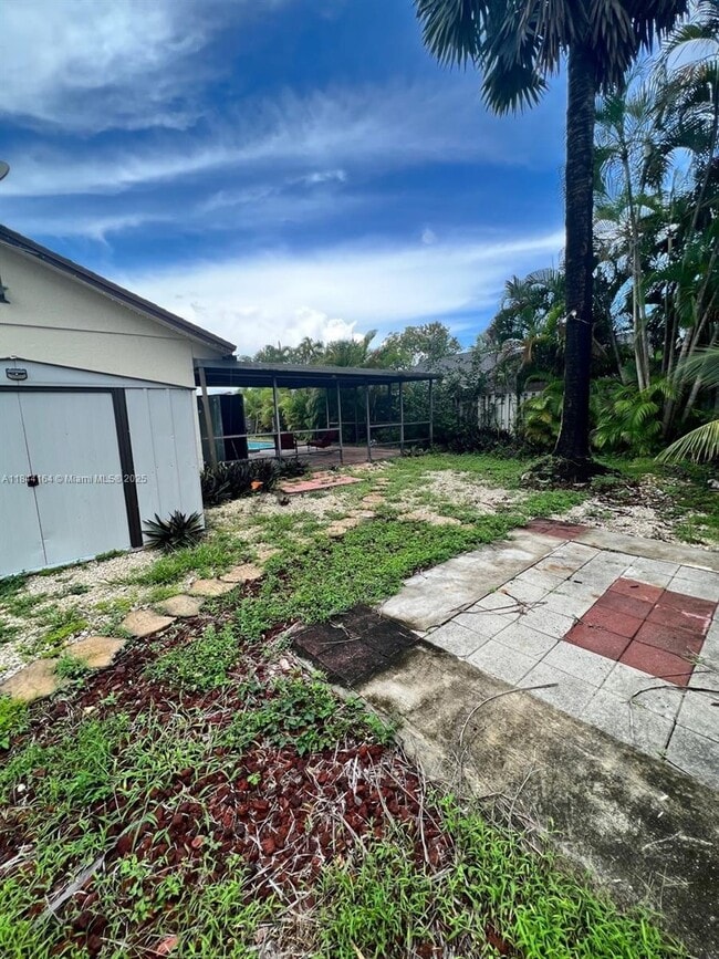 Building Photo - 10511 SW 145th Ct