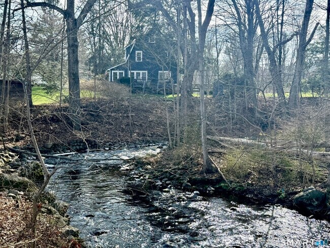 Building Photo - 12 Sunset Pass